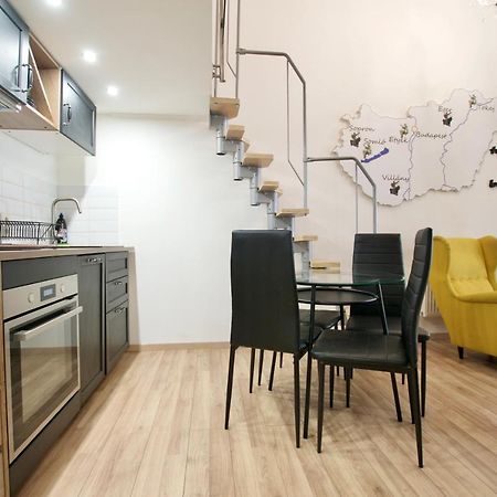 Standard Apartment By Hi5- Rose Street'S Home ブダペスト エクステリア 写真