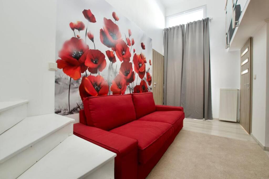 Standard Apartment By Hi5- Rose Street'S Home ブダペスト エクステリア 写真