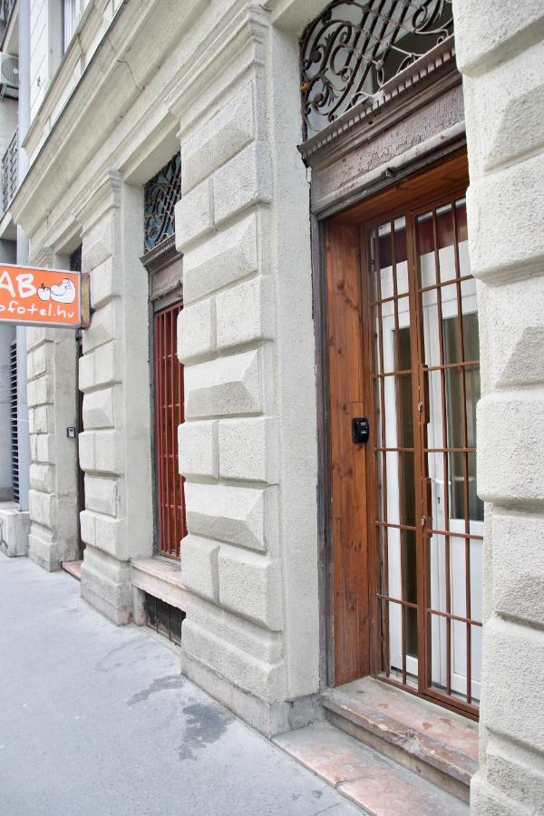 Standard Apartment By Hi5- Rose Street'S Home ブダペスト エクステリア 写真