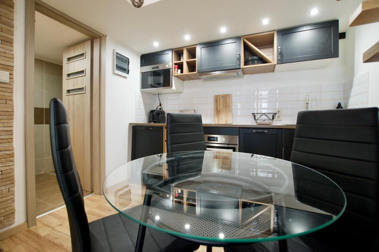 Standard Apartment By Hi5- Rose Street'S Home ブダペスト エクステリア 写真